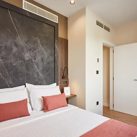 Apartamentos Silken Fontibre Iberia & Spa Nestares  Exterior photo